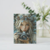 カメラで愛らしい妖精 ポストカード (スタンド正面)