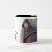 カメラまでの鼻との日光のシャイヤー ツートーンマグカップ (中央)