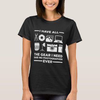 カメラギアFストップフォトカメラマン Tシャツ
