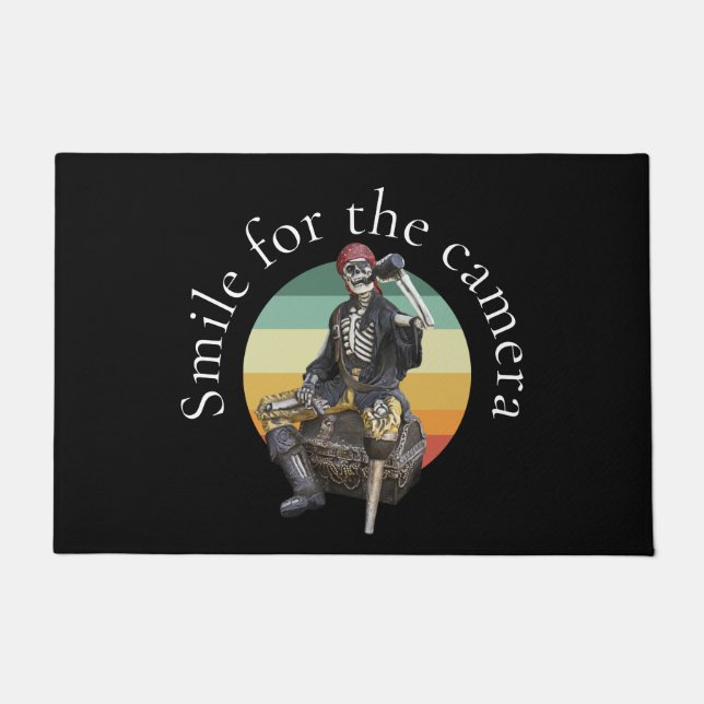 カメラフォーマットのPirate Formatスマイル ドアマット (正面)