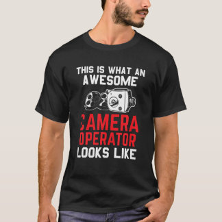 カメラマンことわざカメラ Tシャツ