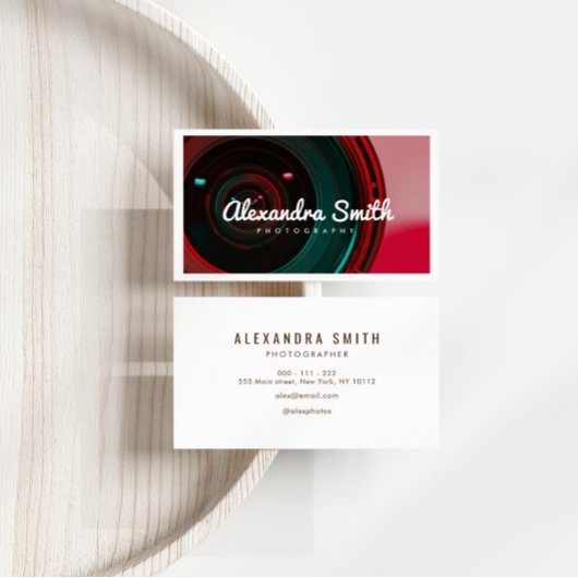 カメラモダンネオンホワイトスクリプト写真 名刺