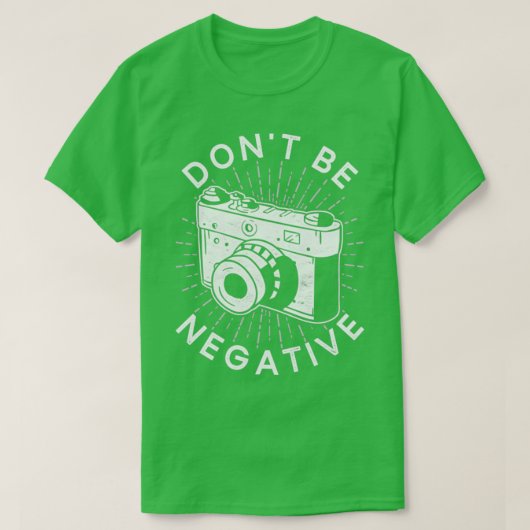カメラ写真おもしろい写真撮影 Tシャツ (デザイン正面)