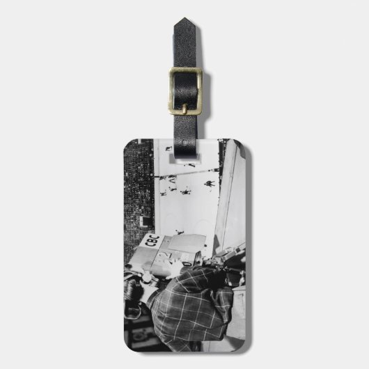 カメラ技術者 ラゲッジタグ (正面縦)