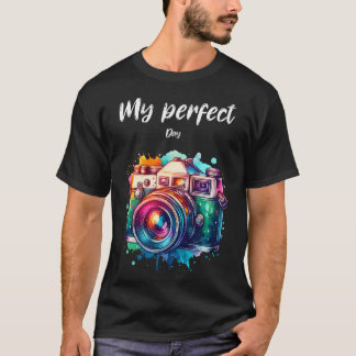 カメラ 水彩画 写真家 ギフト 誕生日 Tシャツ