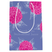カメリアインクアート熱いピンクと青の結婚式の引き出物 ミディアムペーパーバッグ (正面)