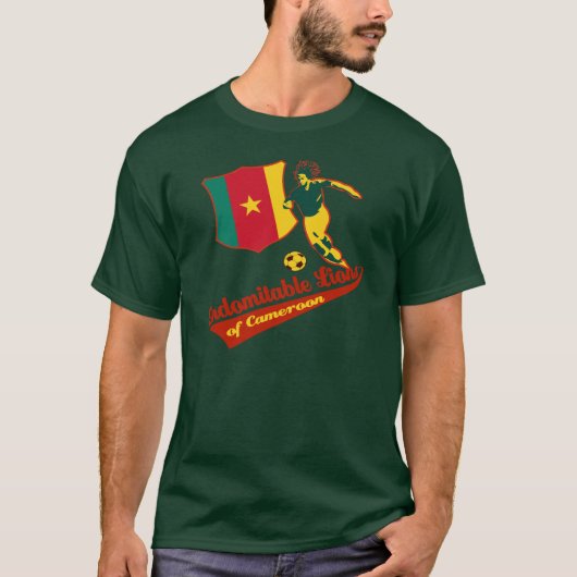 カメルーンの不屈なライオン Tシャツ (正面)