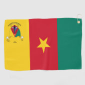 カメルーン国旗とコートの武器 ゴルフタオル (横)