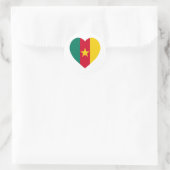 カメルーン国旗のハート ラウンドシール (バッグ)