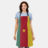 カメルーン国旗 エプロン (着用した状態)