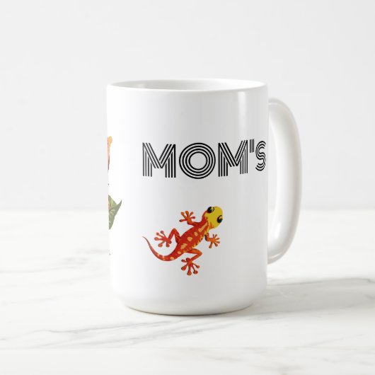 カメレオンとオレンジ色の赤いバラ コーヒーマグカップ (正面右)