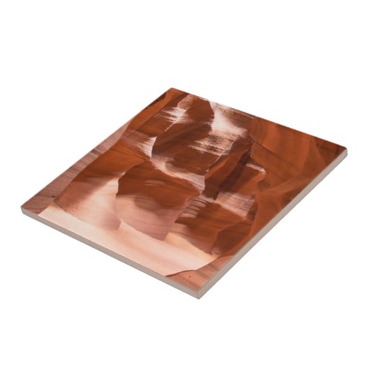 カモシカ渓谷、自然にLit タイル (側面)