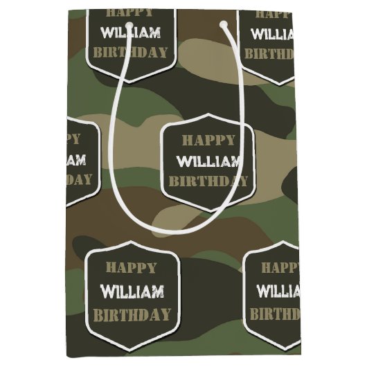 カモフラージグリーン迷彩柄アーミーモノグラム誕生日名 ミディアムペーパーバッグ (正面)