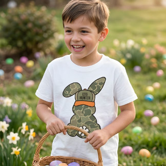 カモフラージュうさぎのイースターエッグハントの面白い少年ギフトアイデア Tシャツ