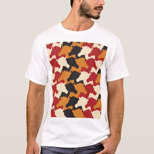 カモフラージュのユニコーンの頭、繰り返しパターン。 Tシャツ (正面)