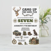 カモフラージュ柄のハンティング 誕生日 招待状 (スタンド正面)