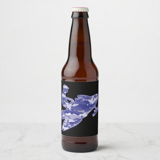 カモフラージュ・スノーモビラー ビールラベル (正面)