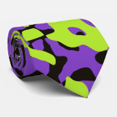 カモフラージュ（紫の緑と黒） ネクタイ (ロール)