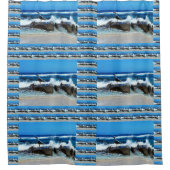 カモメのビーチ岩 シャワーカーテン (正面)