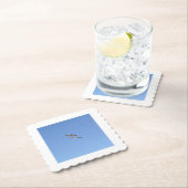 カモメ飛んでいるイ高 –  ペーパーコースター (インサイチュ)