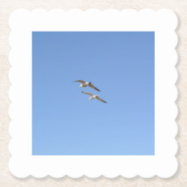 カモメ飛んでいるイ高 –  ペーパーコースター