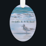 カモメ オーナメント<br><div class="desc">孤独なカモメはセンチネルのように立ち、サウスカロライナ州マートルビーチの湿った砂浜には影が広がり、このパステルのアートワークの荒波が立ち寄る場所に小さな波が寄せられている。</div>