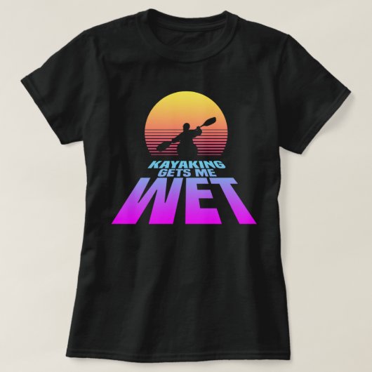 カヤックが濡れる(Synthwave) Tシャツ (デザイン正面)