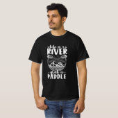 カヤックの運転生活は川である Tシャツ (正面フル)