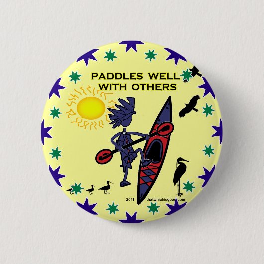 カヤックは他とIIをよく漕ぎます 缶バッジ (正面)