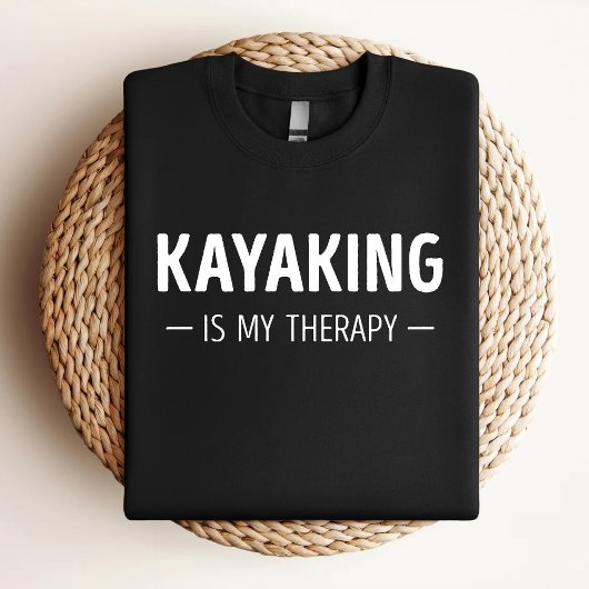 カヤックは私のセラピーおもしろいカヤック恋人 Tシャツ