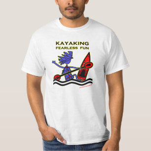 カヤックを漕ぐ大胆不敵なおもしろい Tシャツ