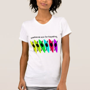 カヤックを漕ぐTシャツおよび帽子 Tシャツ