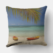 カヤックスオンザビーチプランテーションアイランドリゾート クッション (裏面)