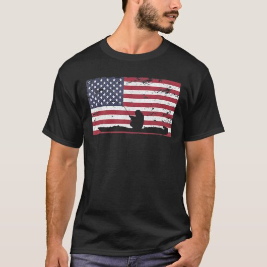 カヤック魚釣りアメリカ国旗 Tシャツ (正面)