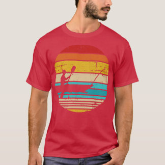 カヤック魚釣りヴィンテージレトロ Tシャツ