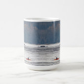 カヤック魚釣り コーヒーマグカップ (中央)