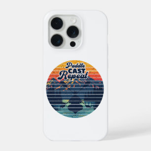カヤック フィッシング パドル レトロ サンセット iPhone 15 PROケース