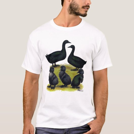カユーガ種のアヒルの家族 Tシャツ (正面)