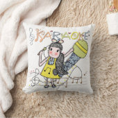 カラオケの女の子 クッション (ブランケット)