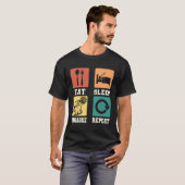 カラオケシンガー歌詞歌詞マイク食べロイクSleep Ka Tシャツ (正面フル)