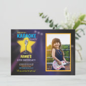 カラオケバースデーパーティーのダンススターフォト 招待状 (スタンド正面)