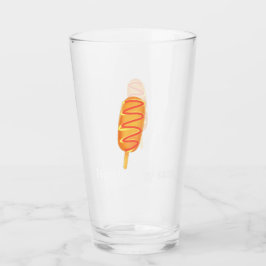 カラシとケチャップの付いたコーン犬 タンブラーグラス