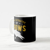 カラスに気を取られる コーヒーマグカップ (正面左)