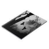 カラス深いインザフォレスト ノートブック (左側)