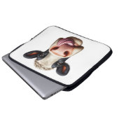 カラス. ラップトップスリーブ (正面下部)