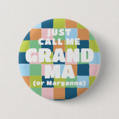 カラフルおもしろい市松模様にブロック赤ちゃんシャワーおばあちゃん 缶バッジ (正面)