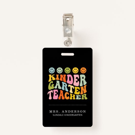 カラフルおもしろい幼稚園先生名前をカスタムする  バッジ (裏面クリップ)