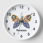 カラフルおもしろい蝶の青い黄色のドットストライプ 壁時計 (正面)