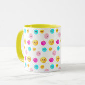 カラフルでかわいい顔のマグカップ マグカップ (正面左)