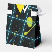 カラフルでポップな80年代スタイルの楽しい誕生日パーティー フェイバーボックス (裏面サイド)